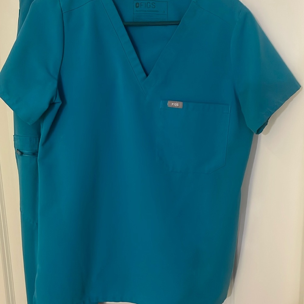 Figs 1 piece TOP only! — limited teal color Size small-must go!